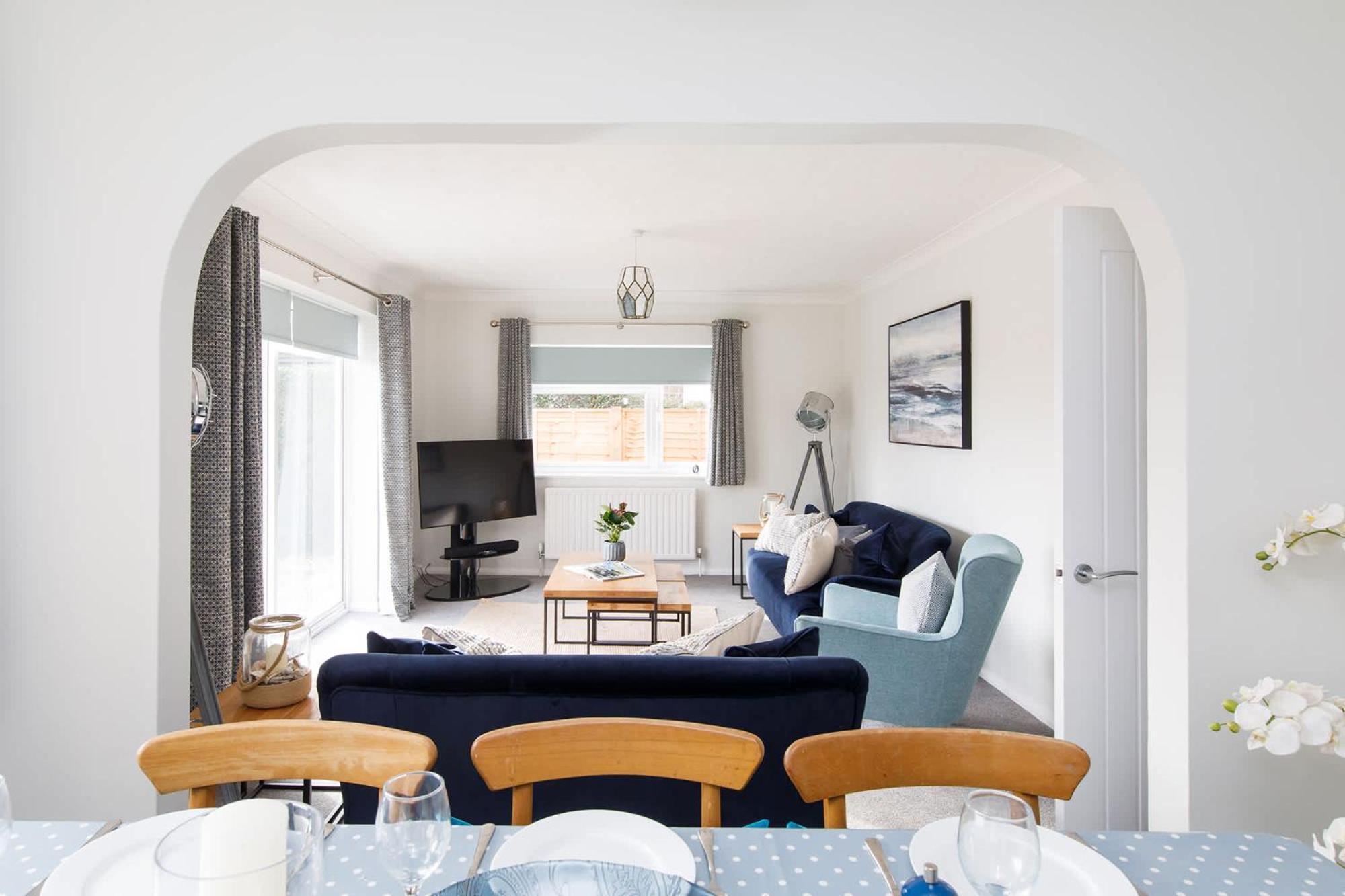 Spacious Home For 8 In Witterings - Walk To Beach East Wittering Luaran gambar